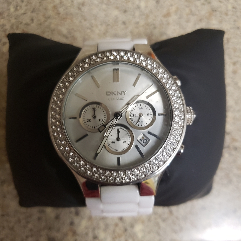 Dkny  Watch